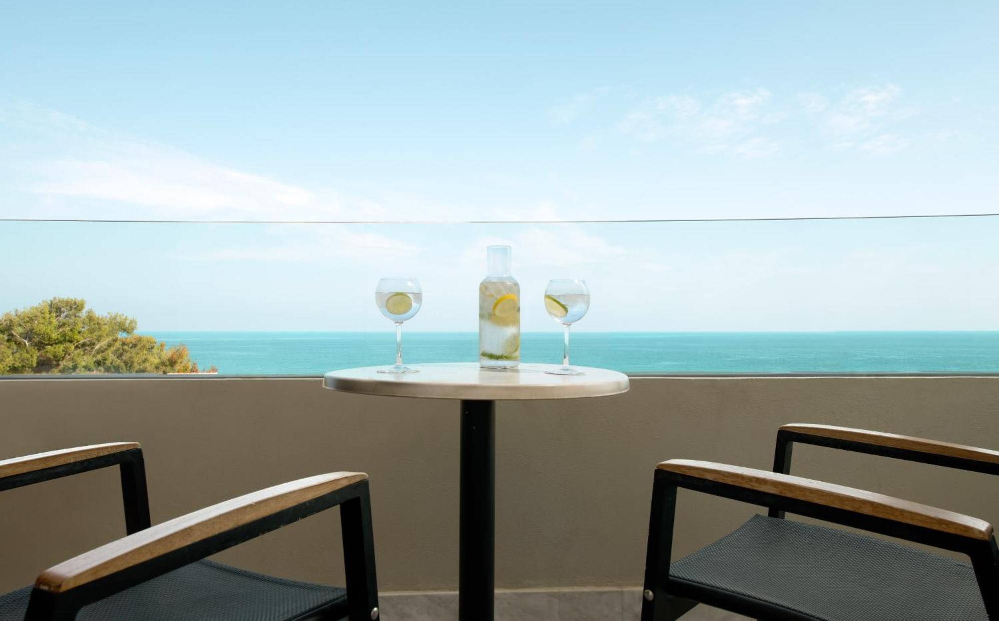 Camera Familiare con Vista Mare